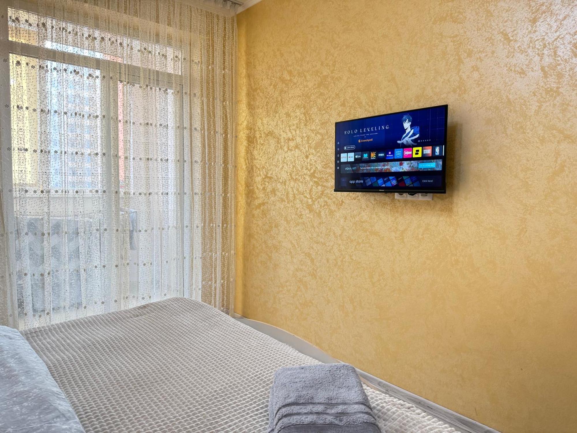 Cozy Two Bedroom Large Chisinau