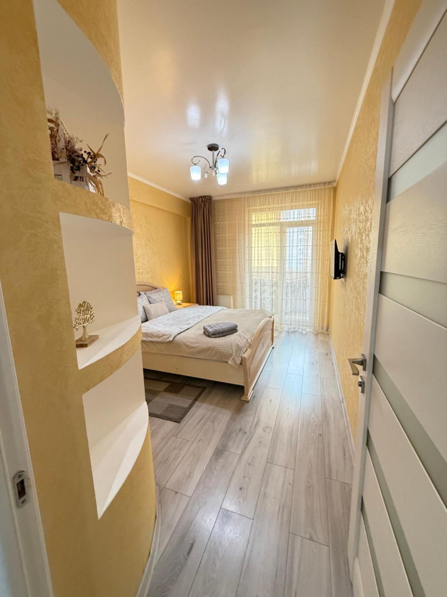 Apartment Cozy Two Bedroom Large *