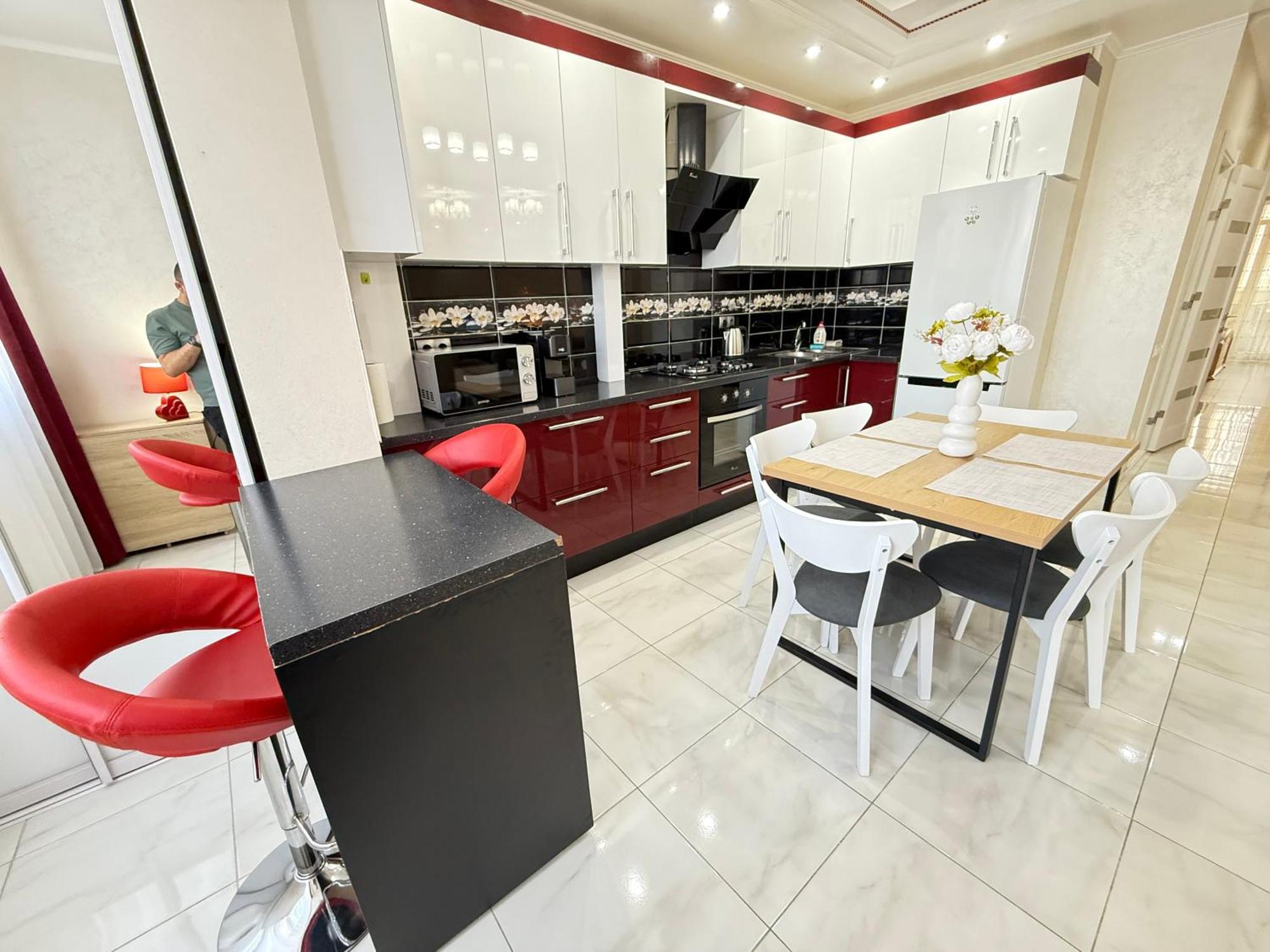 Apartment Cozy Two Bedroom Large Chisinau