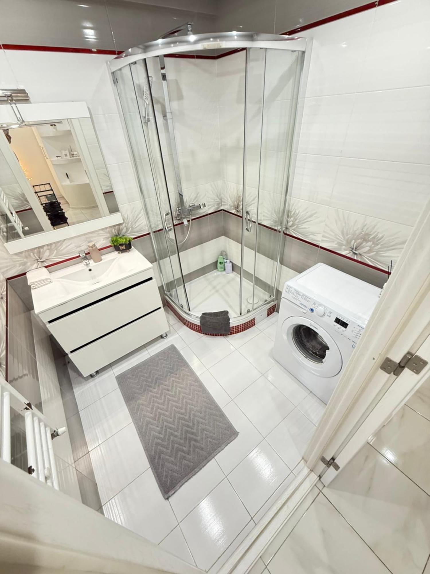 Apartment Cozy Two Bedroom Large Chisinau
