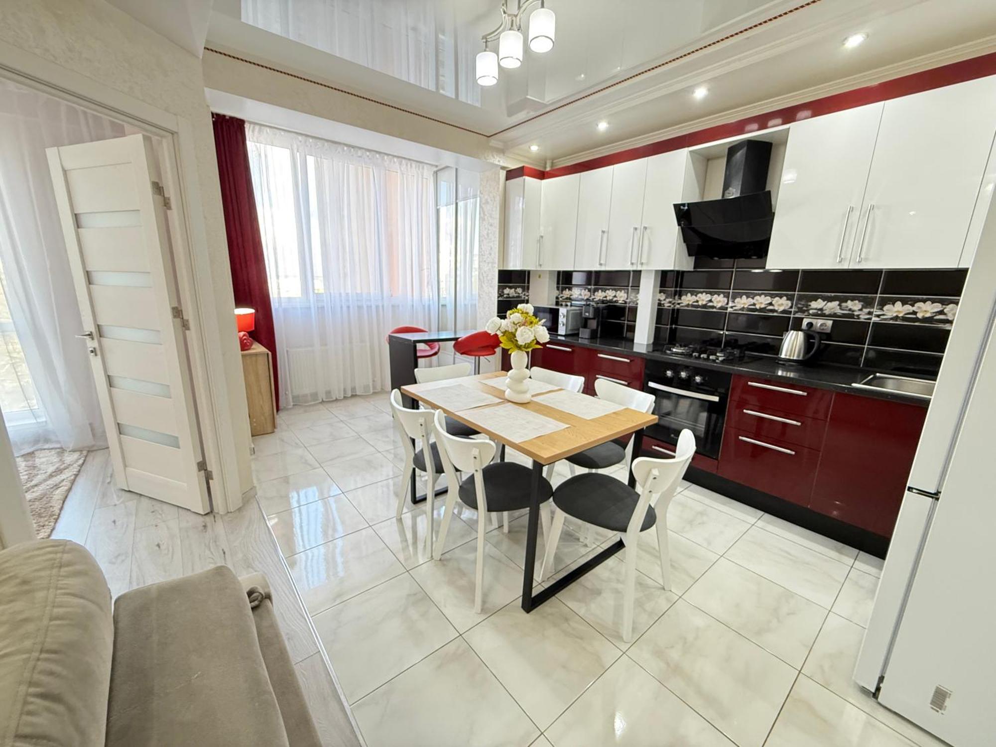 Cozy Two Bedroom Large Chisinau